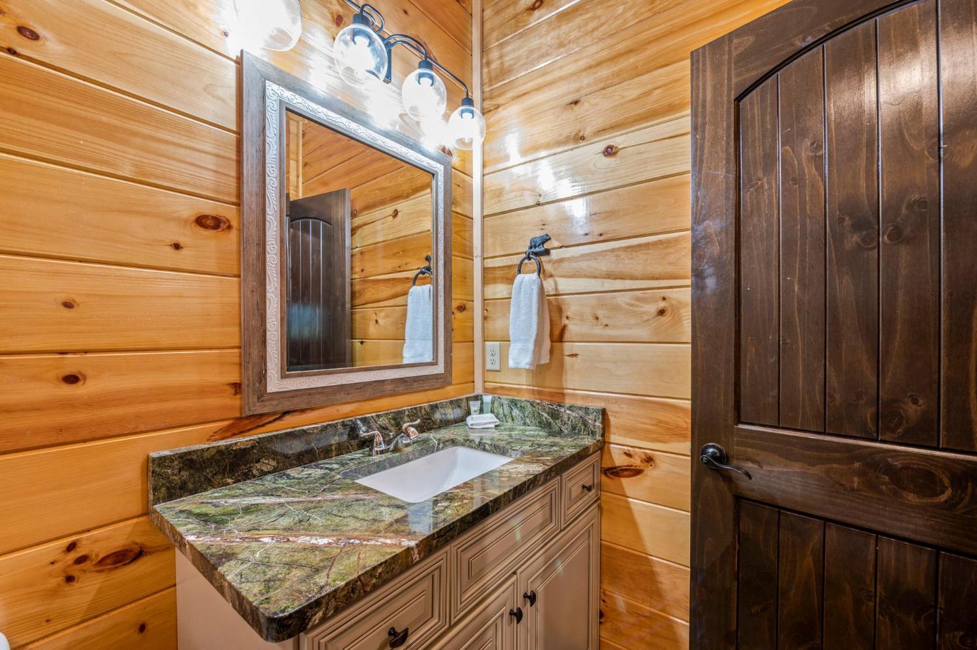 The Mighty Crabapple Manor By Stony Brook Cabins Gatlinburg Luaran gambar